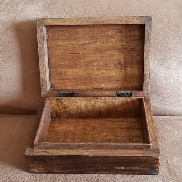 Mela Artisans Decorative Hand Crafted Wood Box - Picture 3 of 8